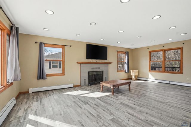 3944 JACKSON BLVD, Rapid City, SD 57702