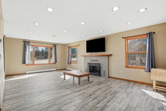 3944 JACKSON BLVD, Rapid City, SD 57702