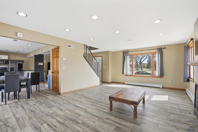 3944 JACKSON BLVD, Rapid City, SD 57702