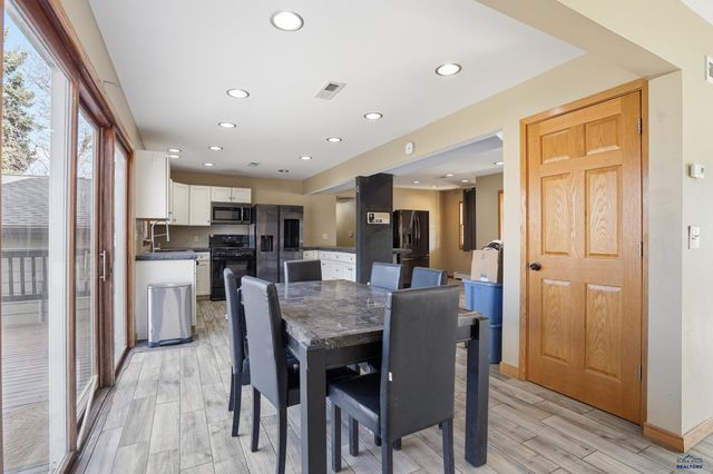 3944 JACKSON BLVD, Rapid City, SD 57702