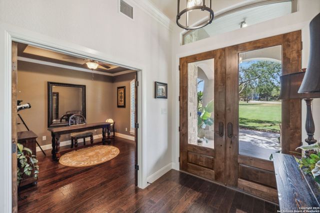 1994 FM 3006, Pleasanton, TX 78064