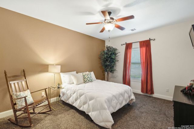 1994 FM 3006, Pleasanton, TX 78064