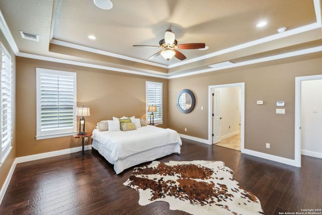 1994 FM 3006, Pleasanton, TX 78064