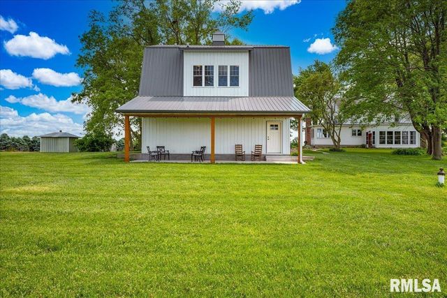 701 E PEARL Street, Tremont, IL 61568
