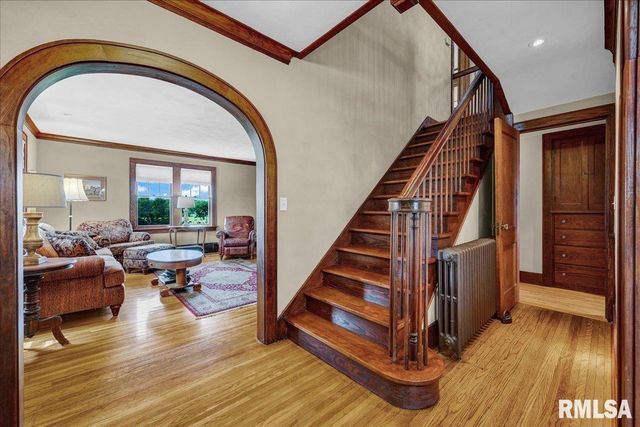 701 E PEARL Street, Tremont, IL 61568