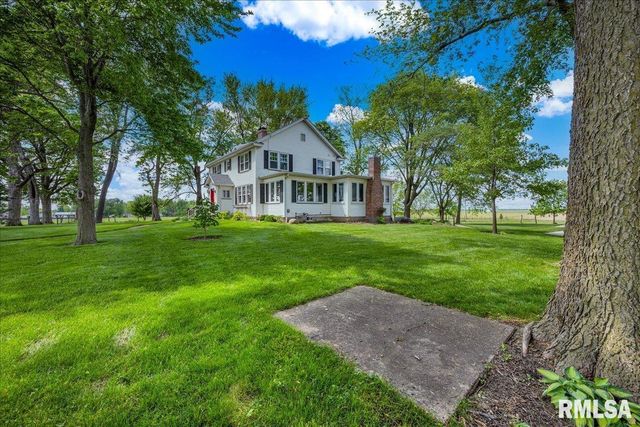 701 E PEARL Street, Tremont, IL 61568