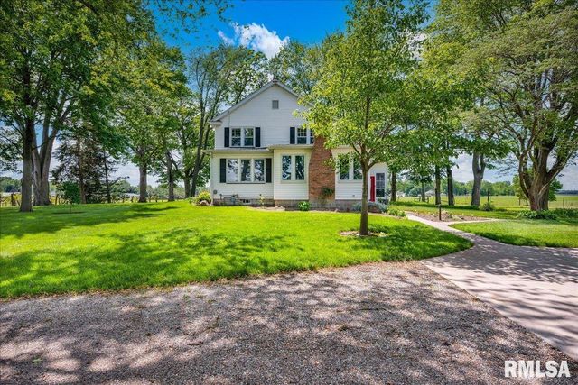 701 E PEARL Street, Tremont, IL 61568