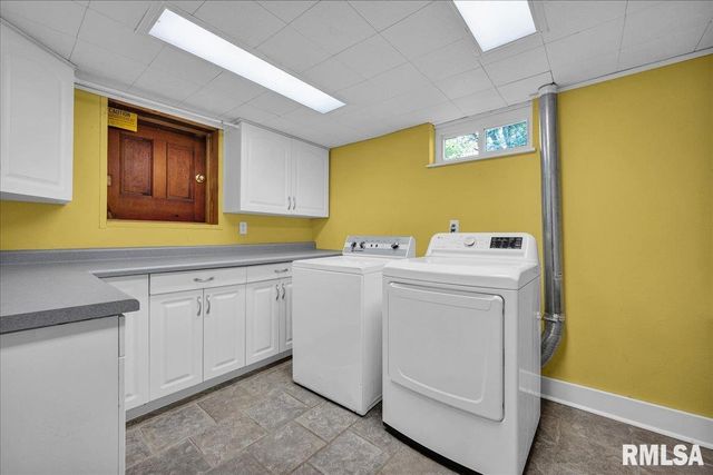 701 E PEARL Street, Tremont, IL 61568