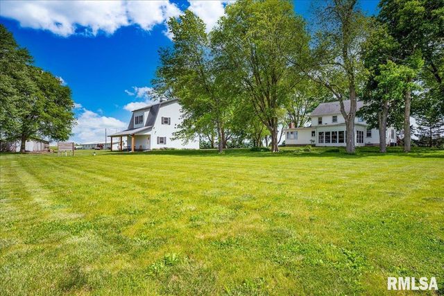 701 E PEARL Street, Tremont, IL 61568