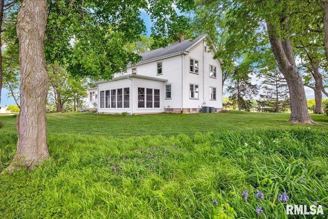 701 E PEARL Street, Tremont, IL 61568