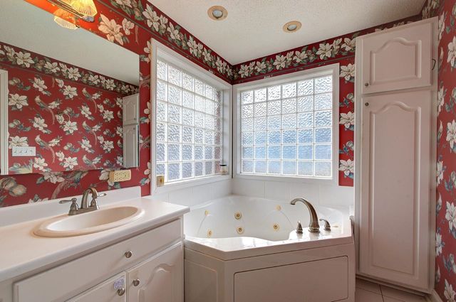 299 Sequoyah Drive, Chesnee, SC 29323