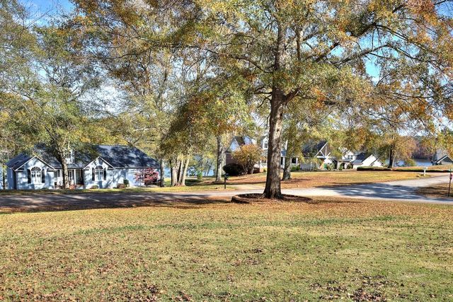 299 Sequoyah Drive, Chesnee, SC 29323