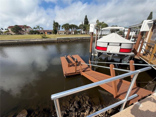 9903 SAN SEBASTIAN WAY, Port Richey, FL 34668