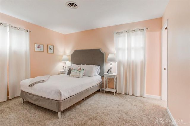 2520 Glenmore Court, Troy, OH 45373