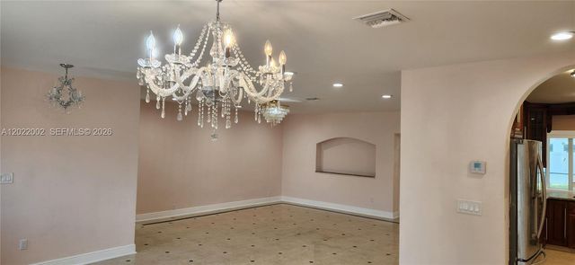 5260 SW 9th St, Plantation, FL 33317