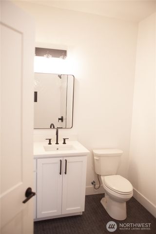 146 33rd Street, East Wenatchee, WA 98802