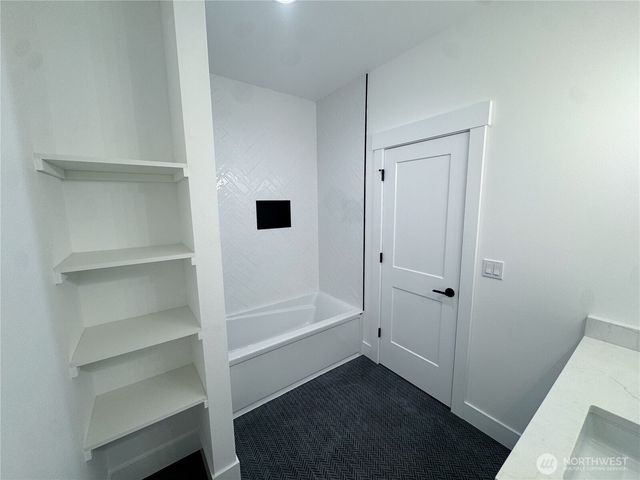 146 33rd Street, East Wenatchee, WA 98802