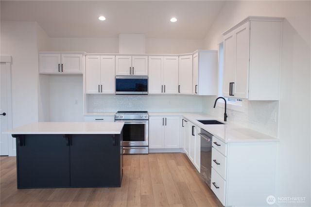 146 33rd Street, East Wenatchee, WA 98802