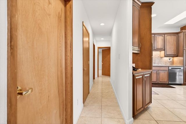 4288 Ridgeway Drive, Los Alamos, NM 87544