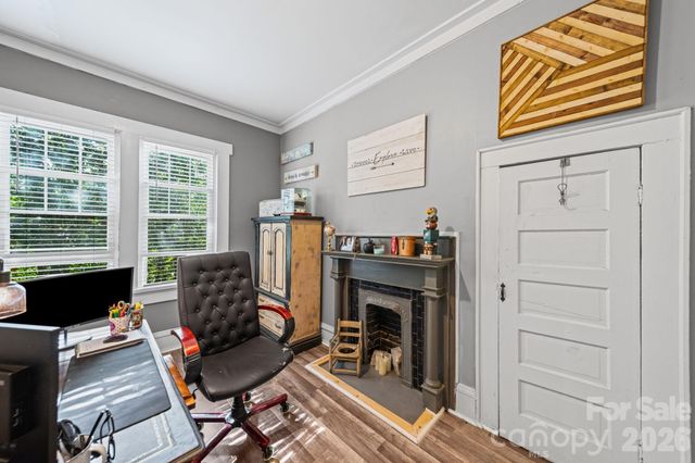 116 W 4th Avenue, Gastonia, NC 28052