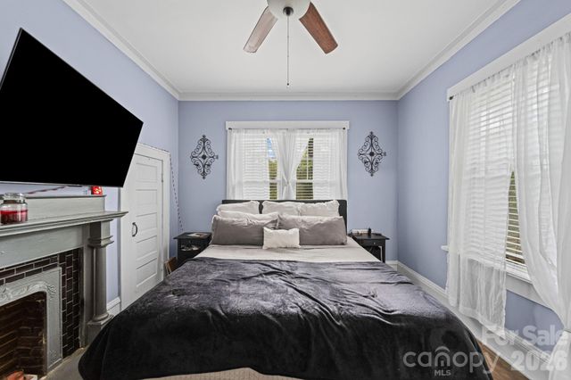 116 W 4th Avenue, Gastonia, NC 28052