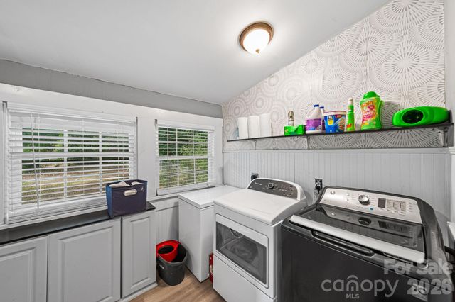 116 W 4th Avenue, Gastonia, NC 28052
