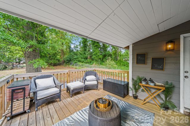 116 W 4th Avenue, Gastonia, NC 28052