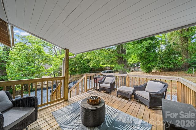116 W 4th Avenue, Gastonia, NC 28052