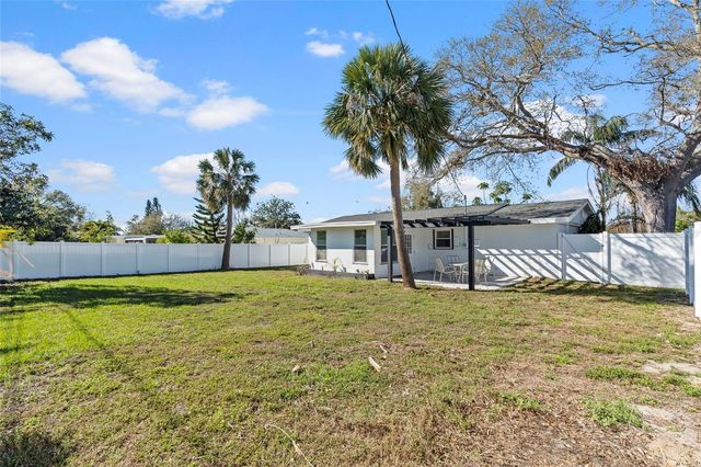 2003 6TH PLACE SW, Largo, FL 33770