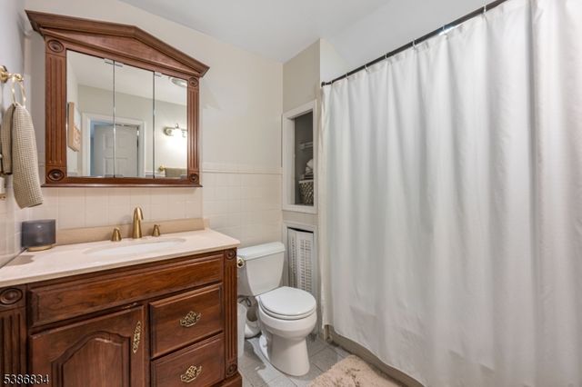 21 Delmar Ave, Morris Twp., NJ 07950