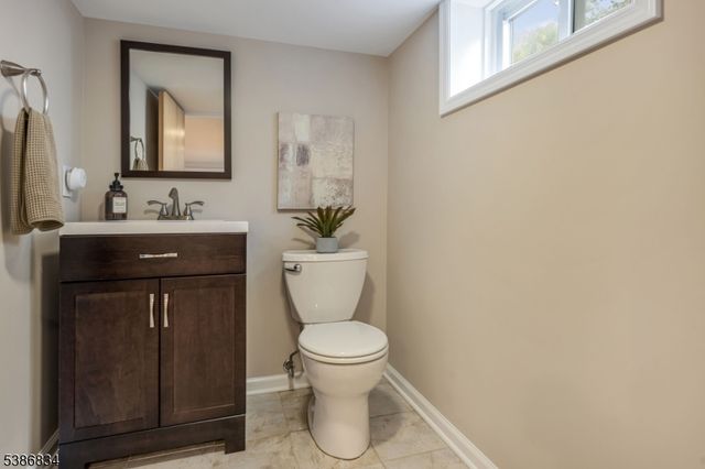 21 Delmar Ave, Morris Twp., NJ 07950