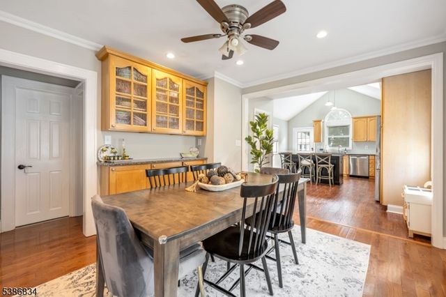 21 Delmar Ave, Morris Twp., NJ 07950