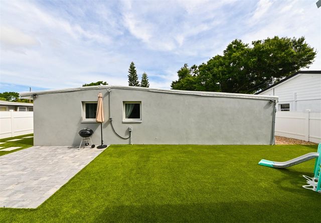 4114 W OLIVE STREET, Tampa, FL 33616