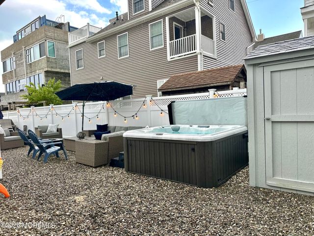 225 Ocean Bay Boulevard, Lavallette, NJ 08735
