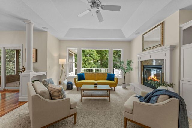 1544 Salem Court SW, Rochester, MN 55902