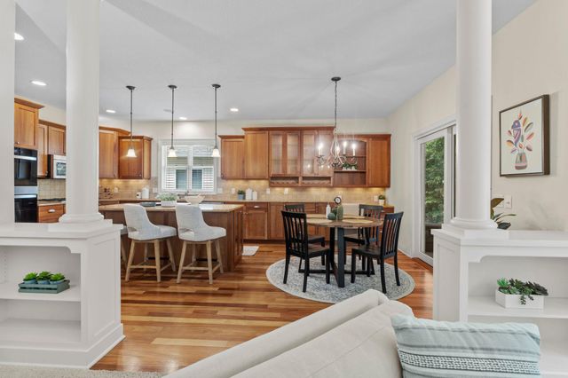 1544 Salem Court SW, Rochester, MN 55902