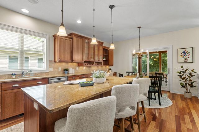 1544 Salem Court SW, Rochester, MN 55902