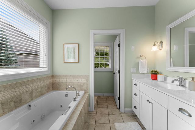1544 Salem Court SW, Rochester, MN 55902