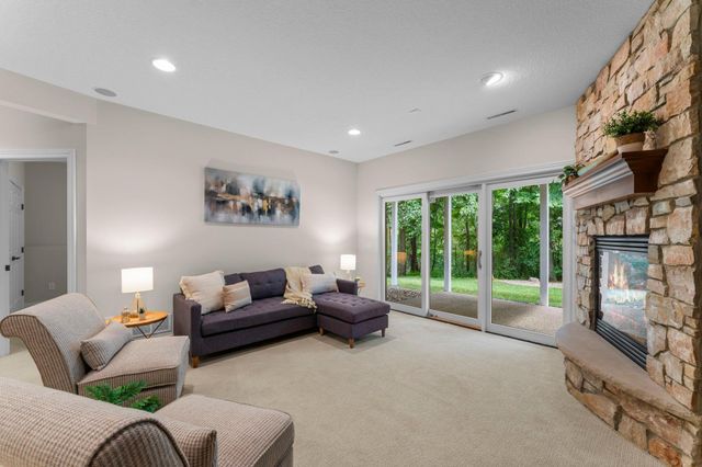 1544 Salem Court SW, Rochester, MN 55902