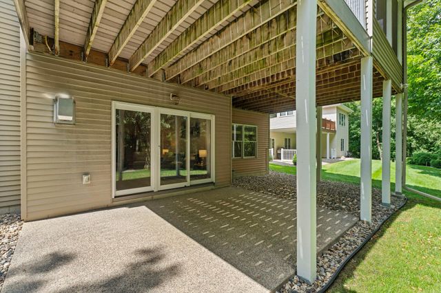 1544 Salem Court SW, Rochester, MN 55902