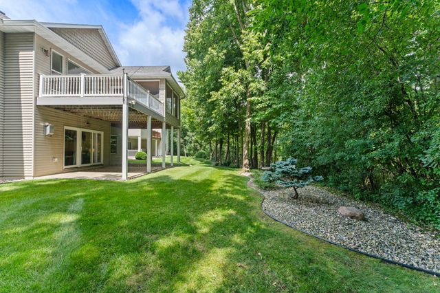 1544 Salem Court SW, Rochester, MN 55902
