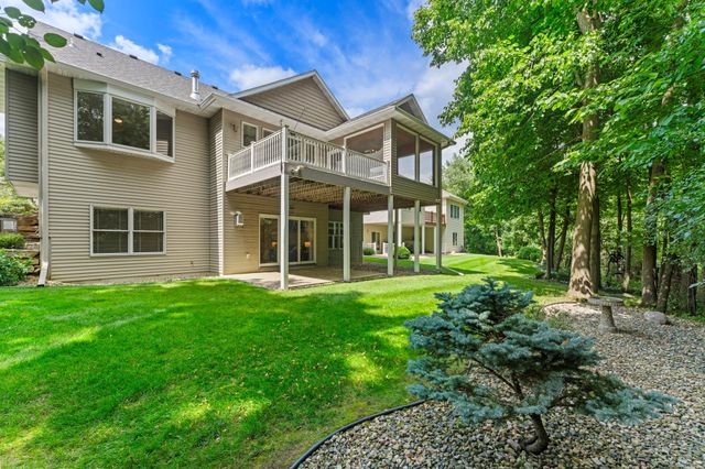 1544 Salem Court SW, Rochester, MN 55902