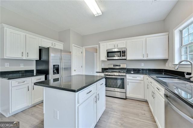 145 Sessingham Lane, Johns Creek, GA 30005