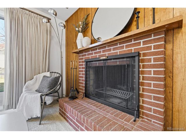 1208 S Brentwood St, Lakewood, CO 80232