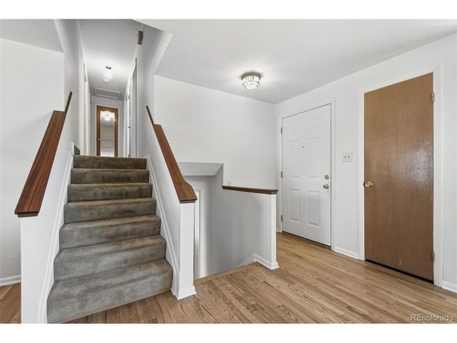 1208 S Brentwood St, Lakewood, CO 80232