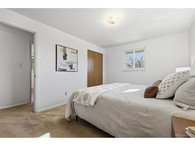 1208 S Brentwood St, Lakewood, CO 80232