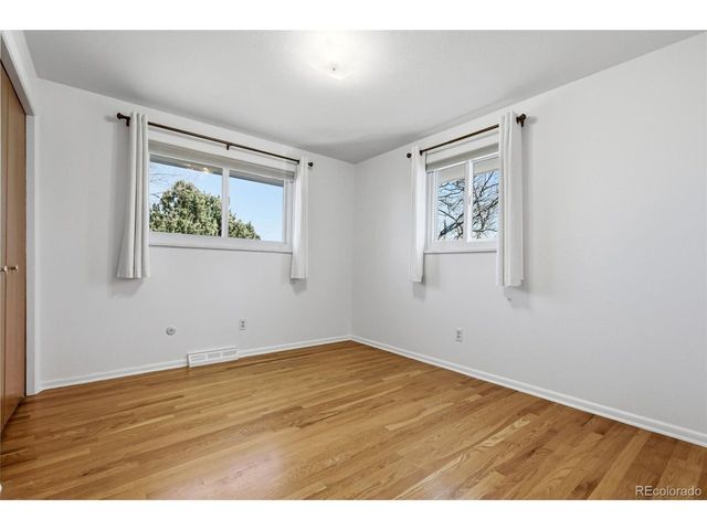 1208 S Brentwood St, Lakewood, CO 80232