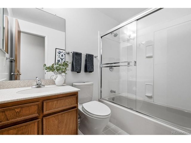 1208 S Brentwood St, Lakewood, CO 80232