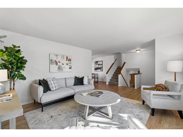 1208 S Brentwood St, Lakewood, CO 80232