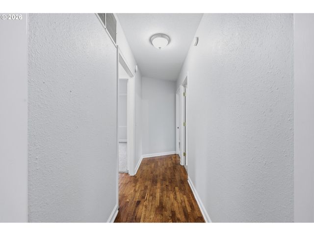 950 WILLIAMS St, Eugene, OR 97402